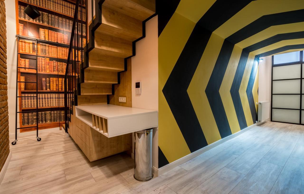 Mini Hotel On Aghmashenebeli Ave Tbilisi Eksteriør billede